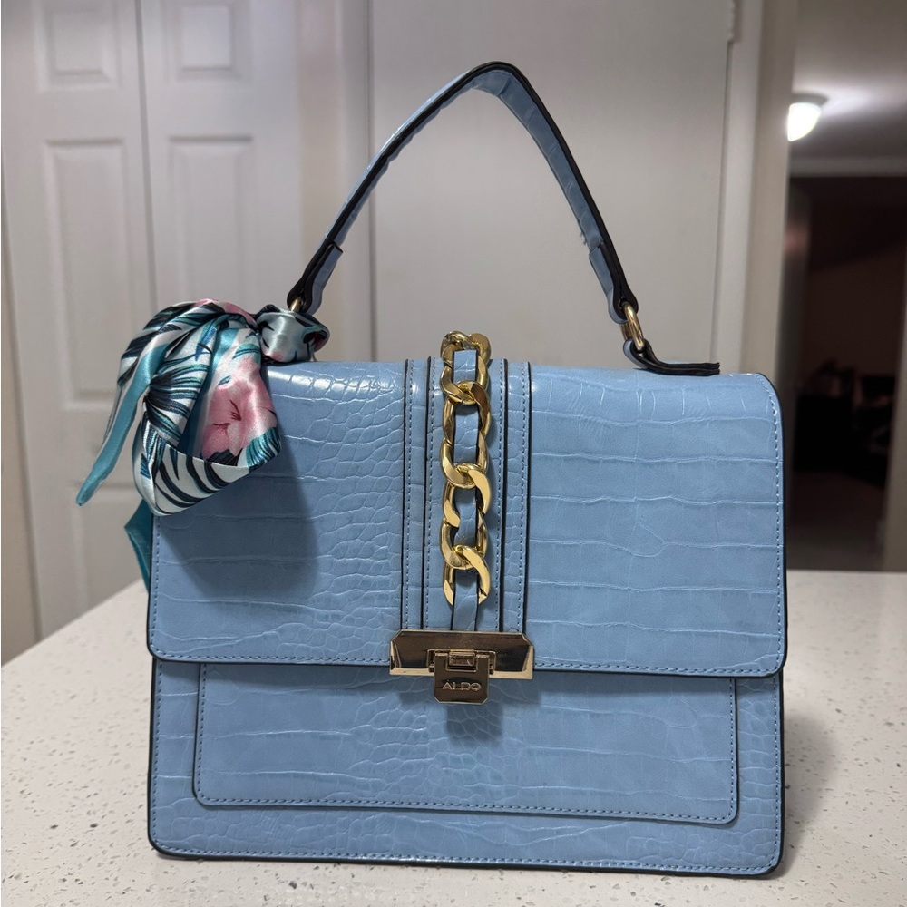 ALDO Blue bag with chain detail and zipper
